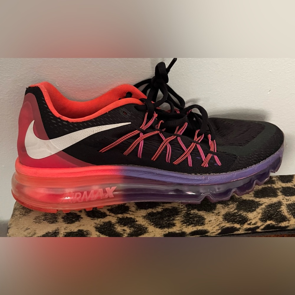 Nike Air Max 2014
Black Hyper Punch Hyper Grape